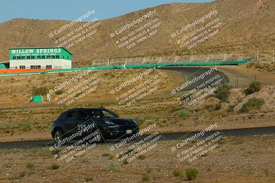 media/Jun-01-2025-CalClub SCCA (Sun) [[eae223c5dd]]/Group 1/Track Event 5/